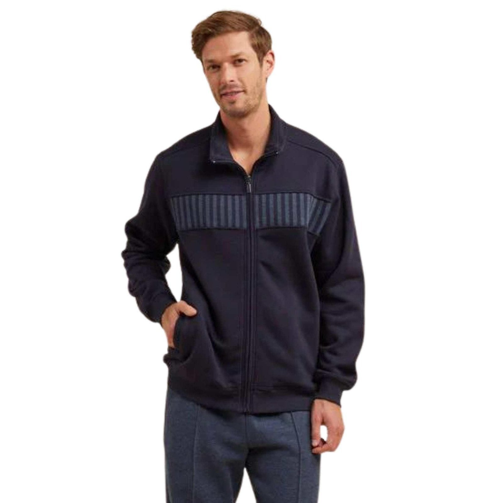 Breakaway  Karl Snowy Mt Fleece